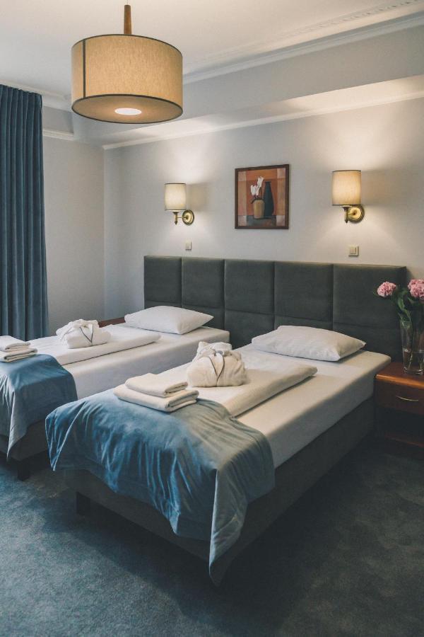 Hotel Czardasz Spa & Wellness Plock Exterior photo